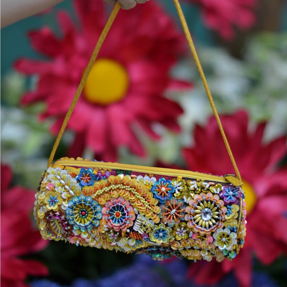 LAURA LEE DESIGNS Yellow sequin small handbag